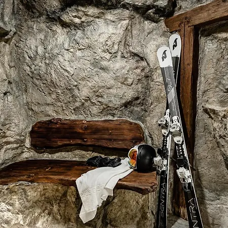 Hotel Savoy Dolomites Luxury & 4*